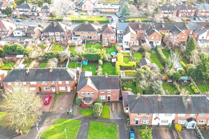 3 Bedroom Semi-Detached House For Sale In Scott Road, Solihull, B92