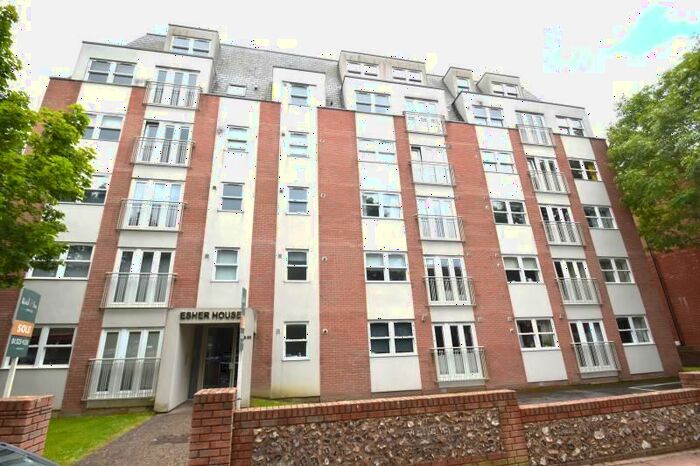 1 Bedroom Flat To Rent In St. Leonards Road, Eastbourne, East Sussex, BN21