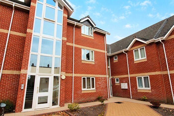 1 Bedroom Apartment To Rent In John Peel Court, Dale Street, Bury, BL8