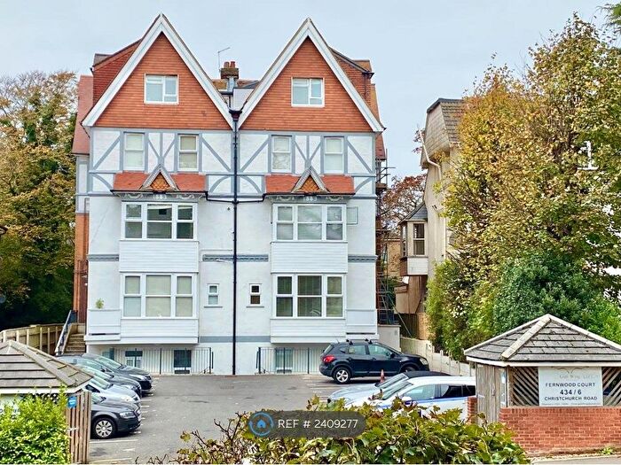 2 Bedroom Flat To Rent In Fernwood Court, Bournemouth, BH1