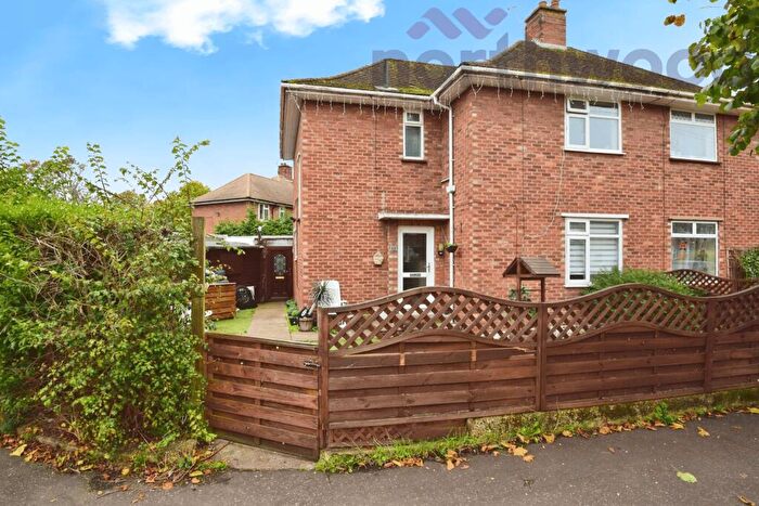 3 Bedroom Semi-Detached House To Rent In Glenmore Gardens, Norwich, NR3