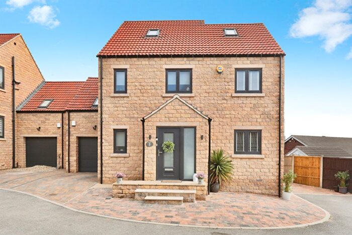 4 Bedroom Detached House For Sale In Limestone Court, Laughton, Sheffield, S25
