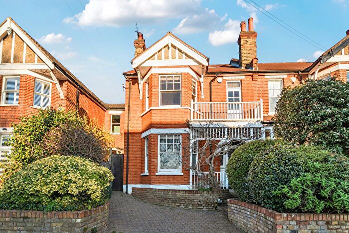 5 Bedroom Detached House For Sale In Minster Road, Bromley, Kent, BR1