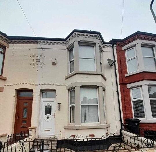 3 Bedroom Terraced House To Rent In Bedford Road, Bootle, L20