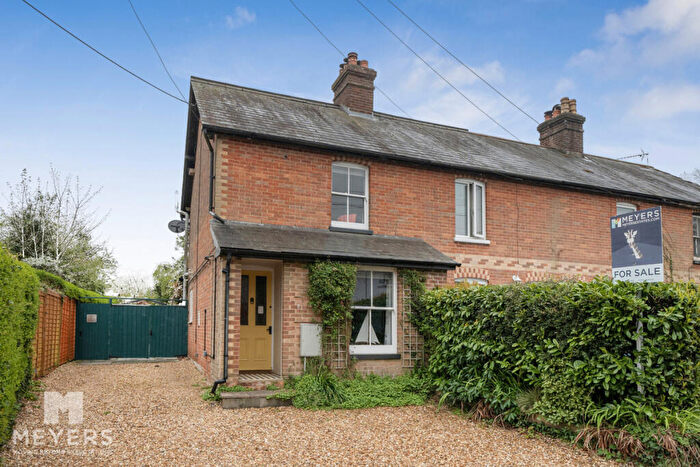 3 Bedroom End Of Terrace House For Sale In Lonnen Road, Wimborne, BH21