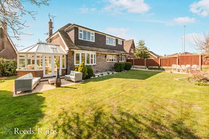 4 Bedroom Detached House For Sale In Padgbury Close, Astbury Marsh, Congleton, Cheshire, CW12