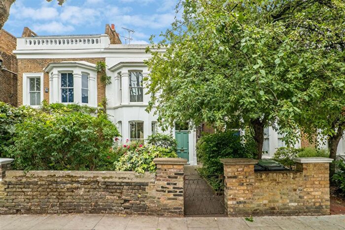 4 Bedroom Terraced House For Sale In Ashchurch Grove, London, W12
