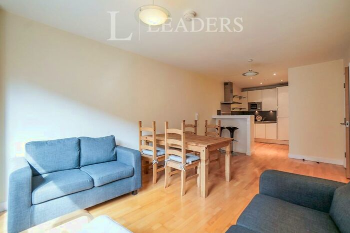 2 Bedroom Apartment To Rent In Rossetti Place, Lower Byrom Street, Manchester, M3