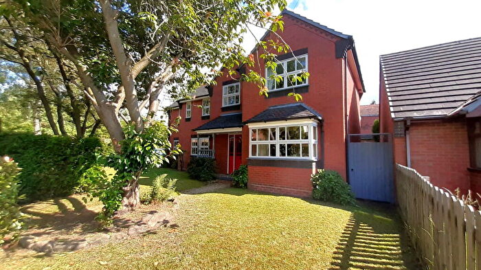 4 Bedroom Detached House For Sale In Orchard Grove, Lower Gornal, DY3
