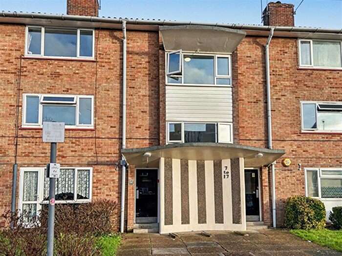 1 Bedroom Flat For Sale In Baker Street, Chelmsford, CM2