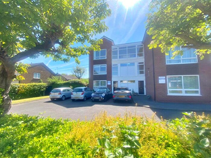 2 Bedroom Flat To Rent In Stocks Court, FY6