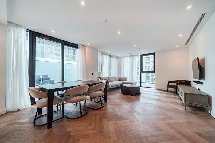 3 Bedroom Flat To Rent In Merino Gardens, London, E1W