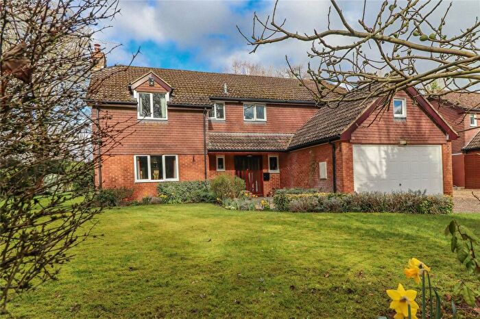 4 Bedroom Detached House For Sale In Newbury Hill, Penton Mewsey, Andover, Hampshire, SP11