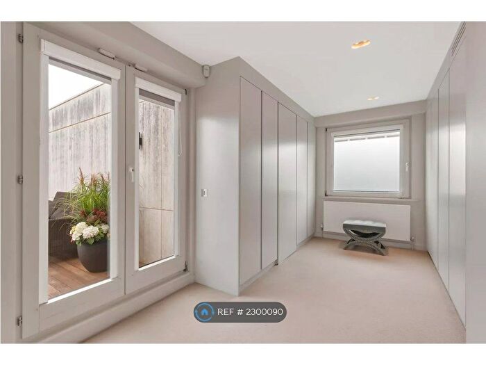 5 Bedroom Flat To Rent In Trig Lane, London, EC4V