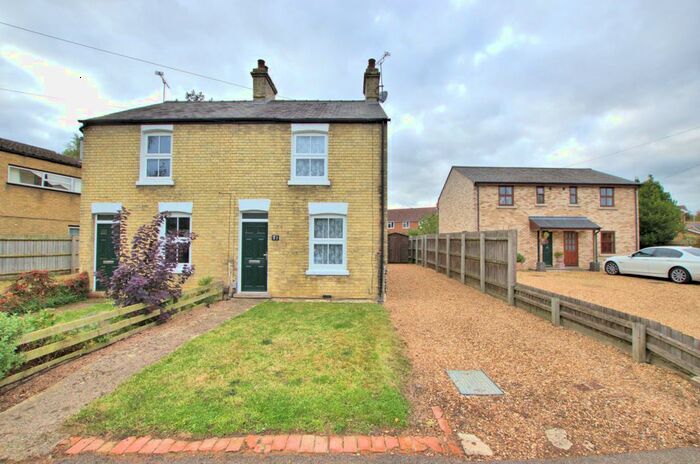 2 Bedroom Semi-Detached House For Sale In Landbeach Road, Milton, CB24