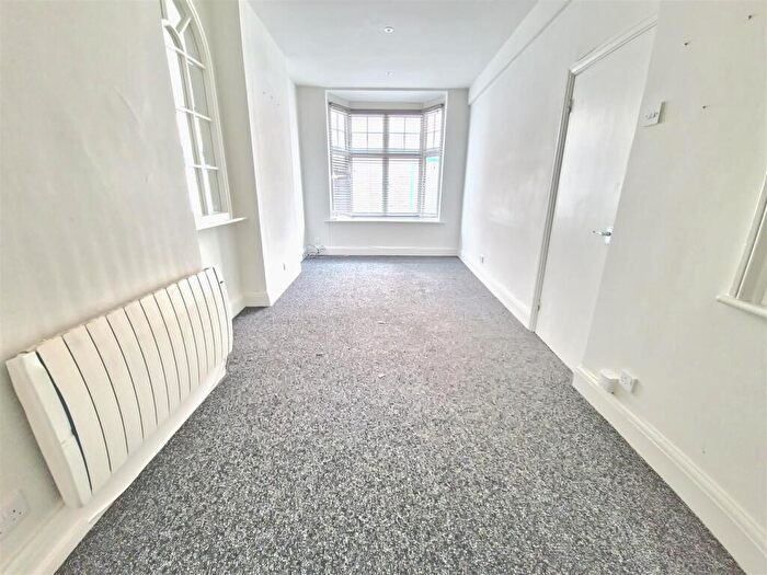 2 Bedroom Apartment To Rent In Duke Street, Margate, CT9