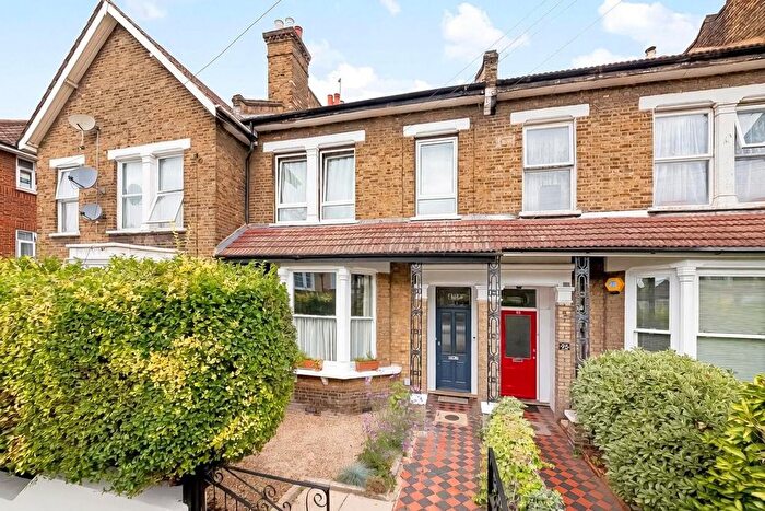 2 Bedroom Flat For Sale In George Lane, Lewisham, London, SE13