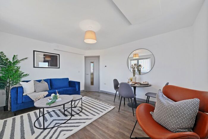 3 Bedroom Flat To Rent In Church Road, Liverpool, L22