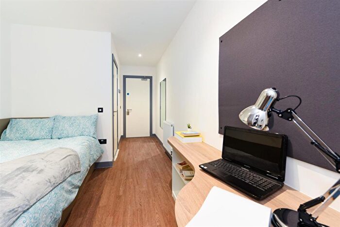 Studio To Rent In Great Patrick Street, Belfast, BT1