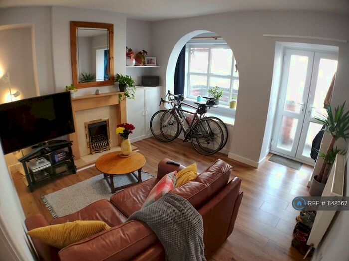 2 Bedroom Terraced House To Rent In Derby Road, Stapleford, Nottingham, NG9