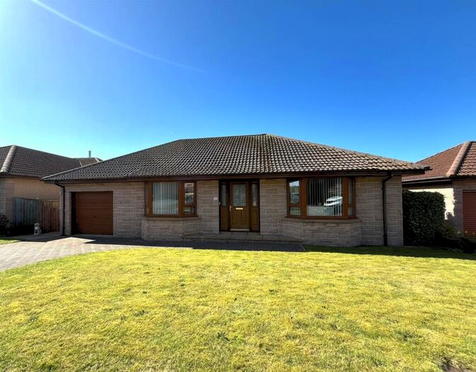 3 Bedroom Detached Bungalow For Sale In Headland Rise, Burghead, IV30