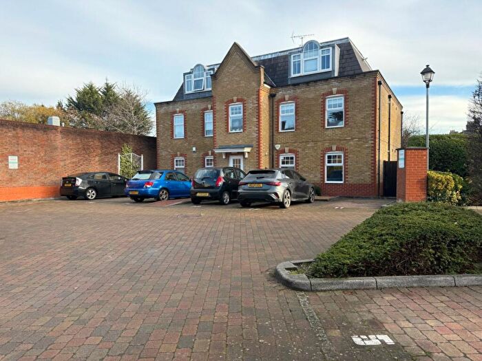 1 Bedroom Flat To Rent In Buttery Mews, Southgate, N14