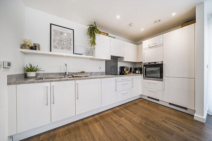 1 Bedroom Flat To Rent In Regal Walk, Bexleyheath, DA6