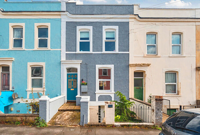 1 Bedroom Apartment For Sale In Campbell Street, Bristol, BS2