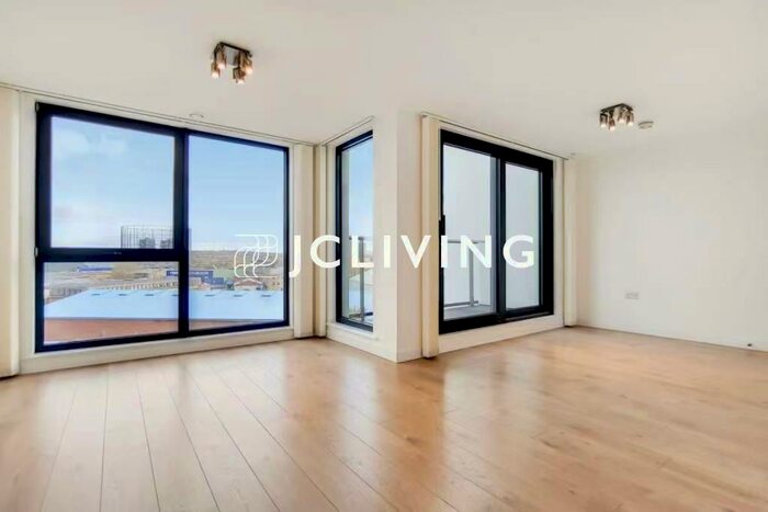 2 Bedroom Flat To Rent In Chancellor House, SE16