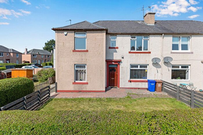 2 Bedroom Flat For Sale In Stevenson Drive, Stenhouse, Edinburgh, EH11