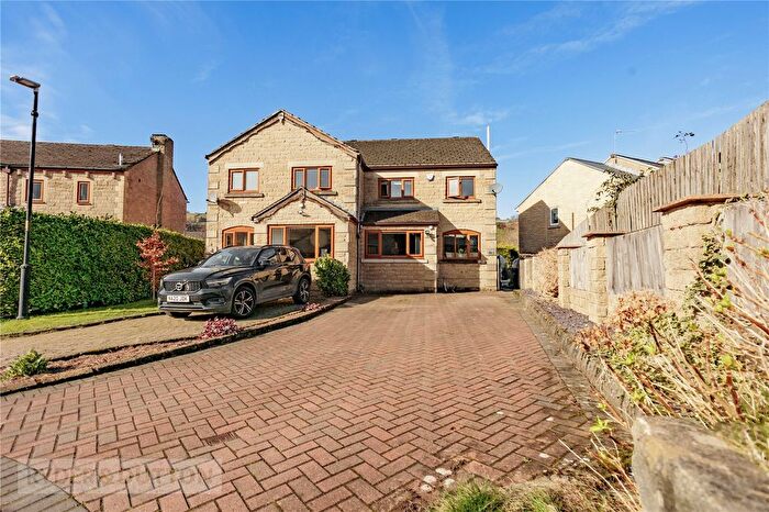 3 Bedroom Semi Detached House For Sale In Lockside View, Mossley, OL5