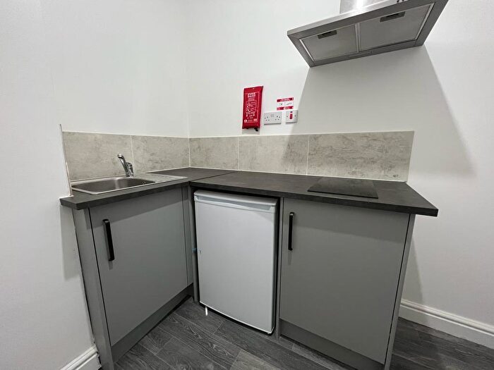 Studio To Rent In Alfreton Road, Nottingham, Nottinghamshire, NG7