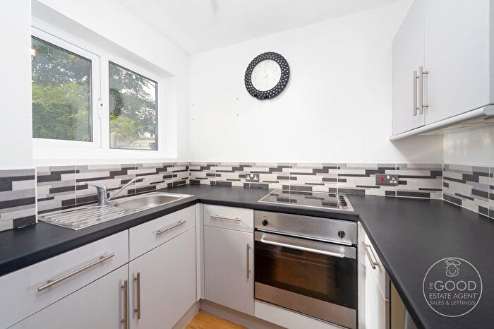 1 Bedroom Terraced House For Sale In Warren Hey, Wilmslow, SK9