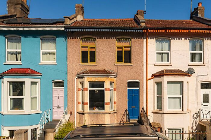 4 Bedroom Terraced House For Sale In Banner Road, Bristol, BS6