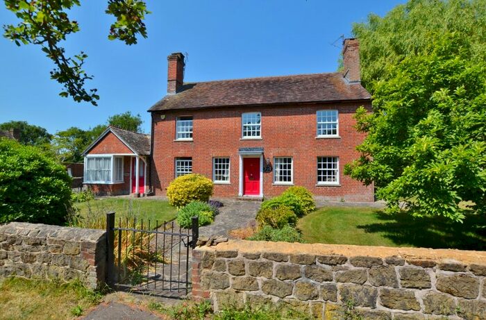 4 Bedroom Detached House For Sale In Kirdford, Billingshurst, West Sussex, RH14