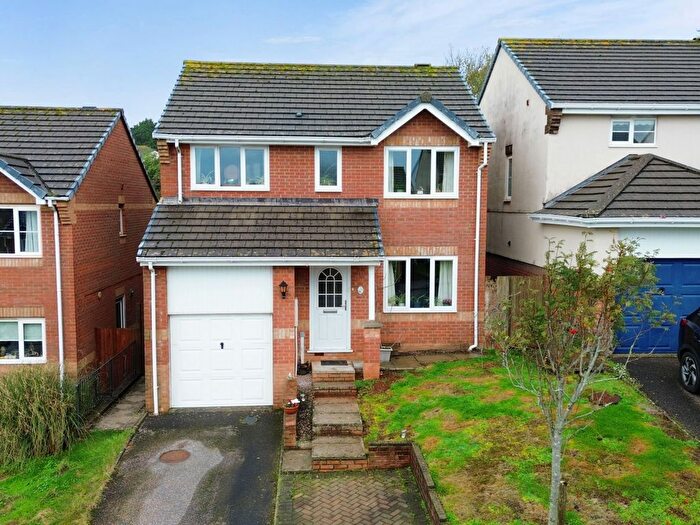 4 Bedroom Detached House For Sale In Lutyens Drive, Paignton, TQ3