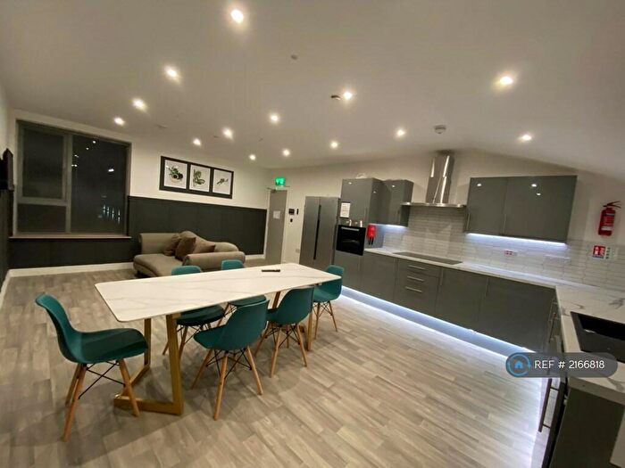 1 Bedroom Flat To Rent In Letty Street, Cardiff, CF24