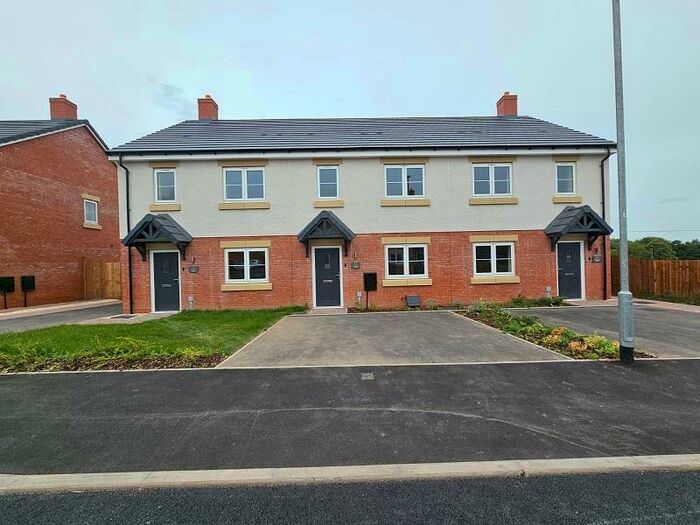 3 Bedroom Terraced House To Rent In Long Street, Wheaton Aston, ST19