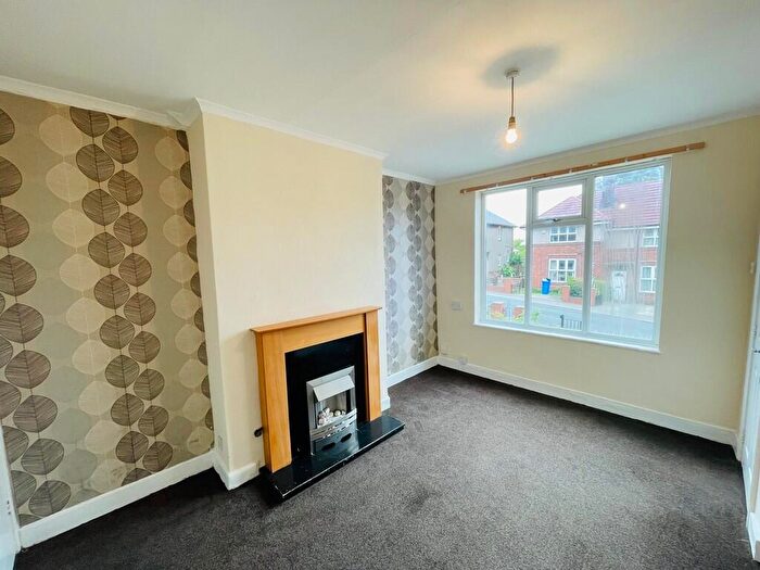 2 Bedroom Terraced House To Rent In Paddock Crescent, Arbourthorne, S2