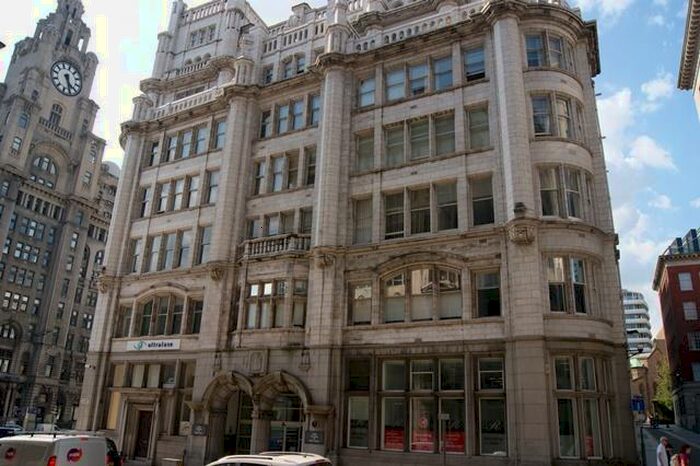 2 Bedroom Apartment To Rent In Water Street, City Centre, Liverpool, L3