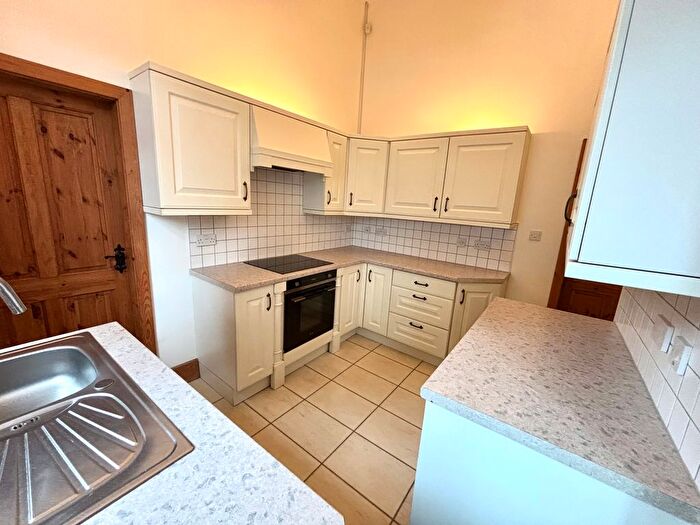 3 Bedroom Property To Rent In Renishaw, Sheffield, S21