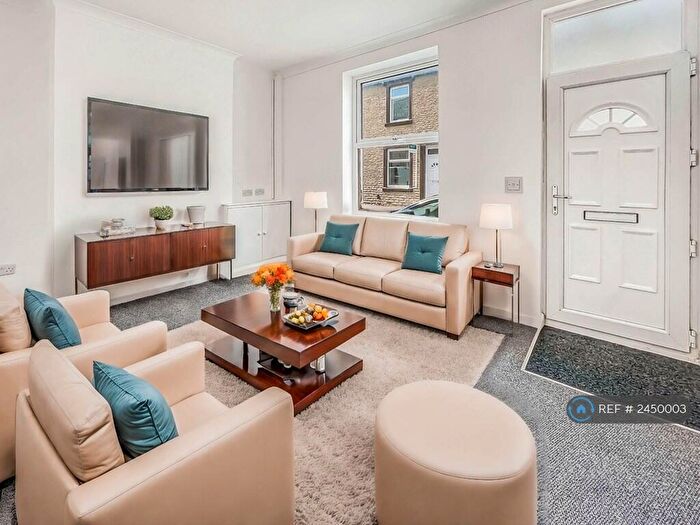 3 Bedroom Terraced House To Rent In Healey Wood Road, Burnley, BB11