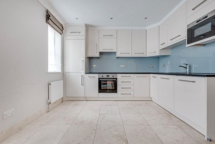 3 Bedroom Flat To Rent In King Henrys Reach, Manbre Road, W6