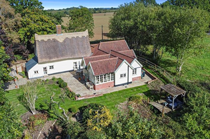 5 Bedroom Cottage For Sale In Cob Cottage, Rose Green Lane, Lindsey, IP7