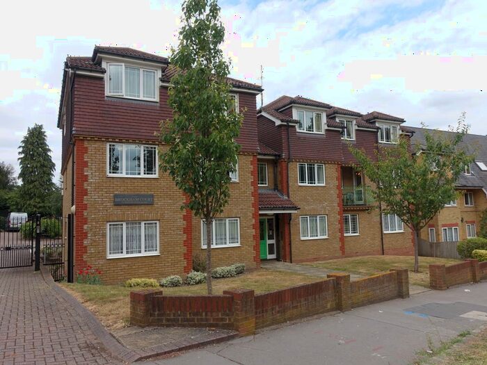 2 Bedroom Flat To Rent In Nottingham Road, South Croydon, CR2