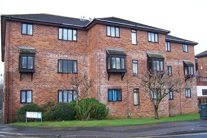 1 Bedroom Flat To Rent In Linden Drive, Liss, Hampshire, GU33
