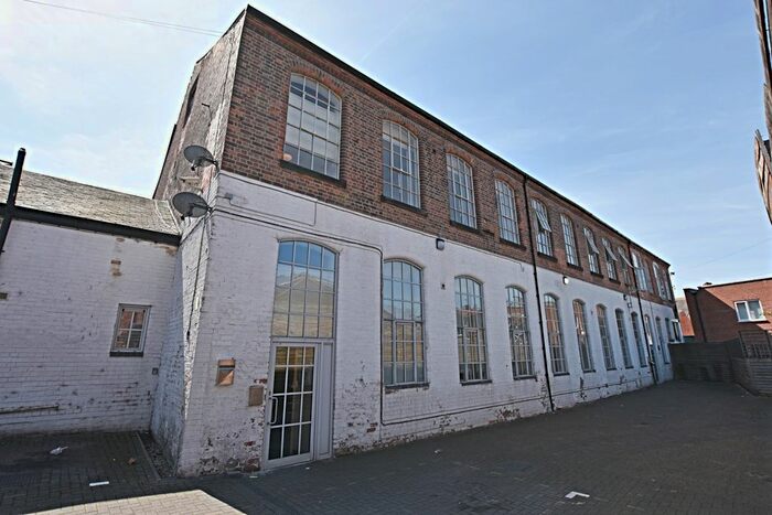 1 Bedroom Flat To Rent In Egypt Road, Nottingham, NG7