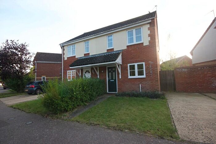 2 Bedroom Semi-Detached House To Rent In Jaguar Road, Norwich, NR9