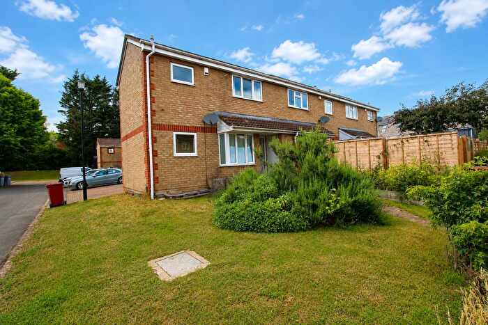 1 Bedroom Semi-Detached House To Rent In Maplin Park, Langley, Slough, SL3