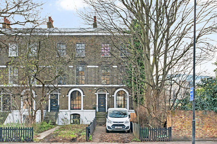 6 Bedroom House To Rent In Queens Road, Peckham, SE15